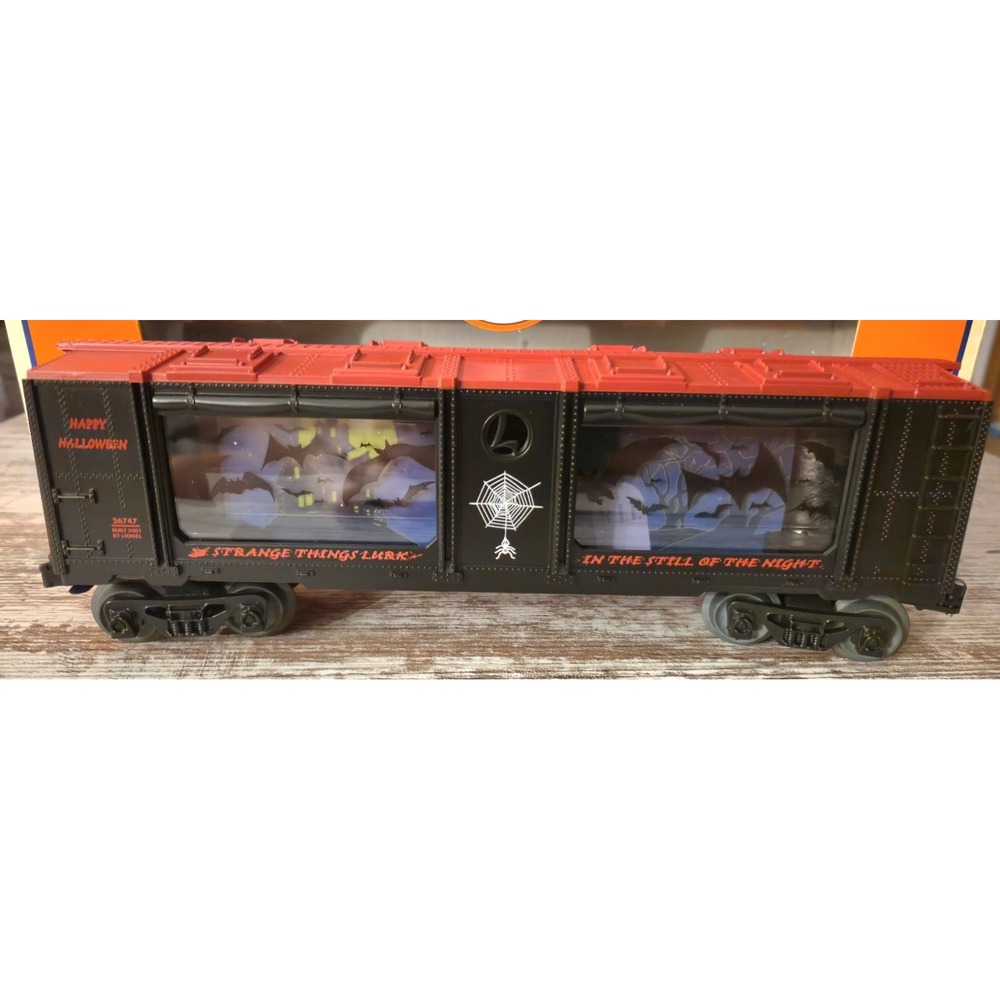 Lionel 6-26747 Halloween Aquarium Car O Gauge Bats NIB Built 2001 - NOS